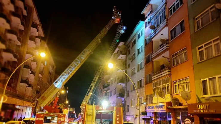 Yangında 5 yabancı uyruklu şahıs hastanelik oldu