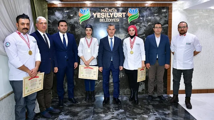 Yeşilyurt lezzetleri 7.Dünya Helal Zirvesi'ne damga vurdu