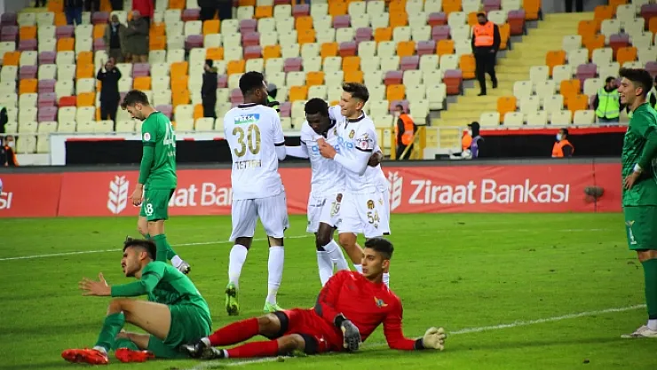 YMS 90 dakika durdu, uzatmada turladı: 3-1