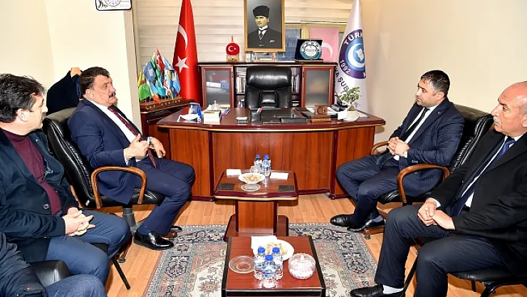 Başkan Gürkan, Türk Eğitim Sen Malatya Şubesini ziyaret etti