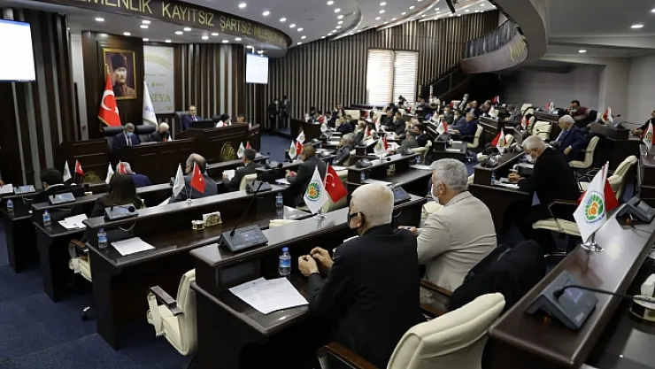 Büyükşehir Meclisinden öğrencilere jest! Abonman fiyatı değişmedi...