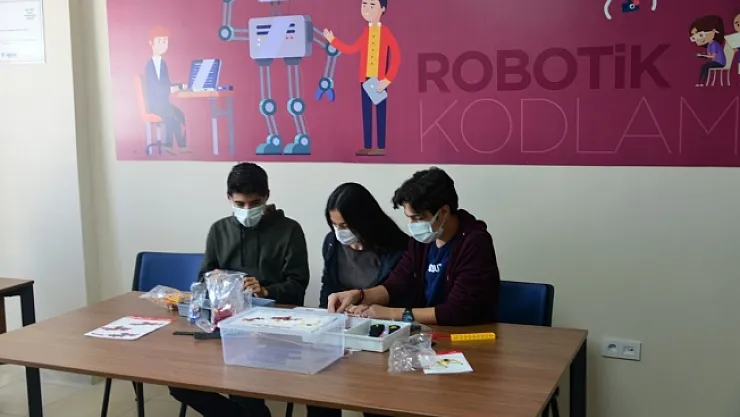 Çınar: TEKNOFEST gençliği için robotik kodlama eğitimlerine başladık