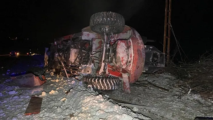 Freni patlayan vinç yüklü tır devrildi: 1 ölü