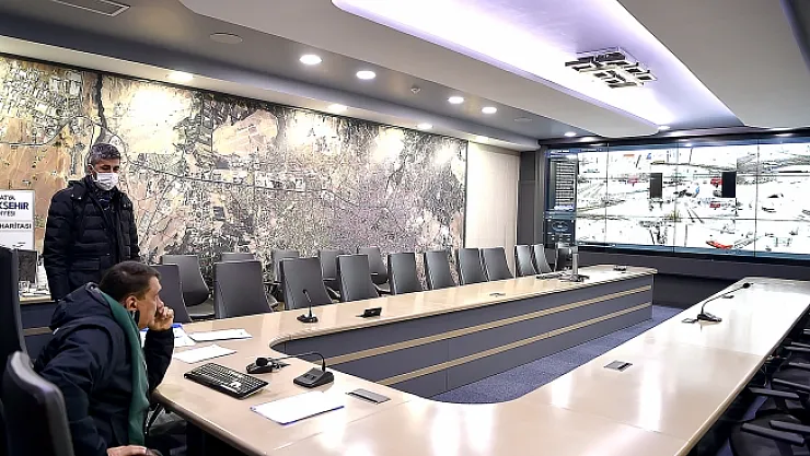 Gürkan: Büyükşehir Belediyesi olarak bütün personellerimizle sahadayız