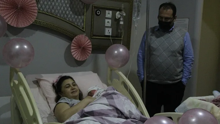 Malatya'da yeni yılın ilk bebeği 'Furkan'