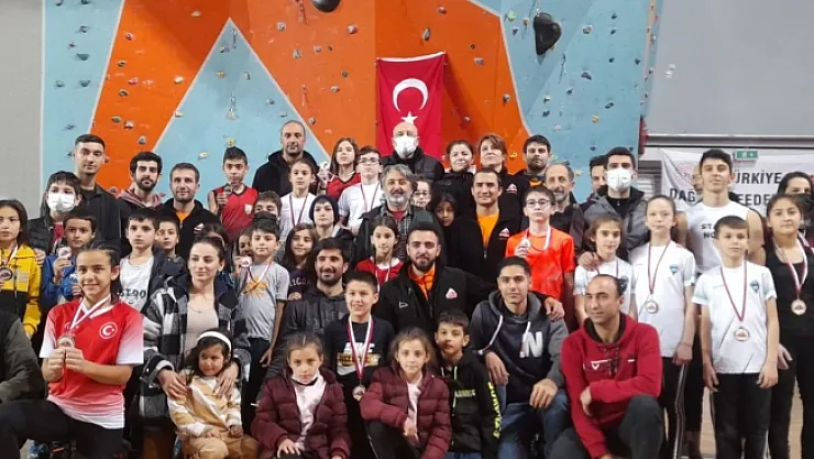 Malatya'da 4 sporcuda Türkiye Şampiyonası sevinci