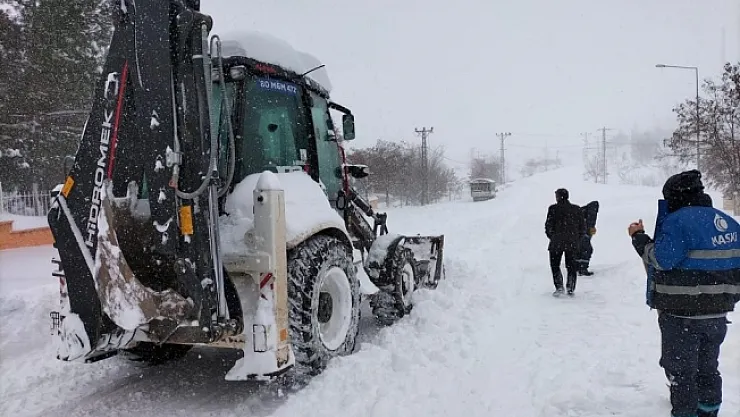 Malatya'nın ilçelerinde kar esareti