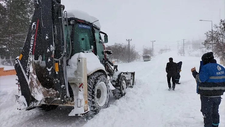 MASKİ'den karla mücadeleye destek