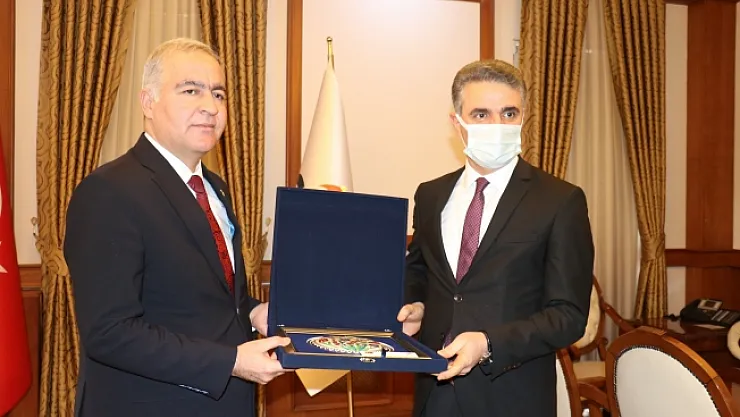 Bakan Yardımcısı Ergüneş, Vali Baruş'u ziyaret etti