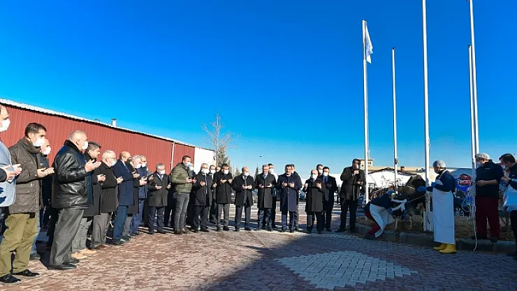 Başkan Gürkan'dan Şükür Kurbanı