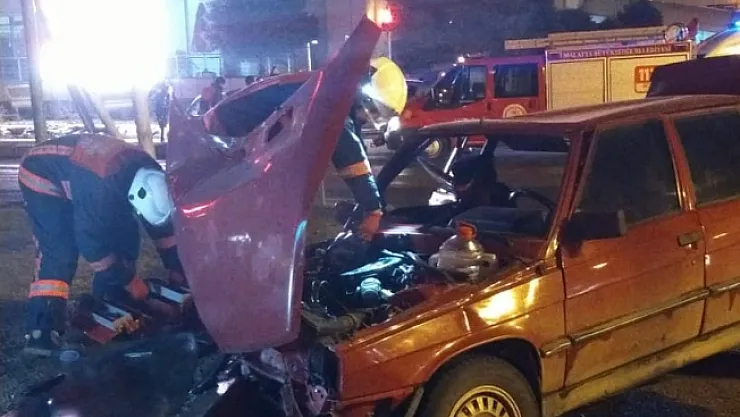 İki ayrı kazada 3 kişi yaralandı