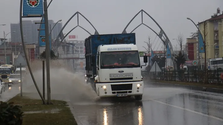 Malatya'da sağanak etkili oldu