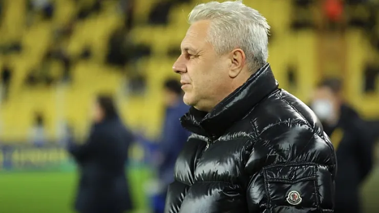 Marius Şumudica: Oyuncular aylarca maaş alamadı