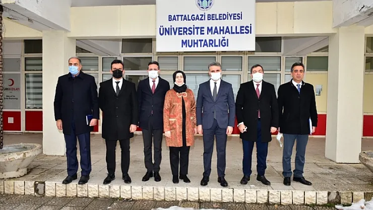 Vali Baruş Battalgazi Üniversite ve Karabağlar mahalle muhtarlarını ziyaret etti