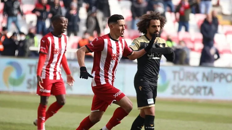 Yeni Malatyaspor adım adım düşüyor! YMS Sivas'a mağlup...