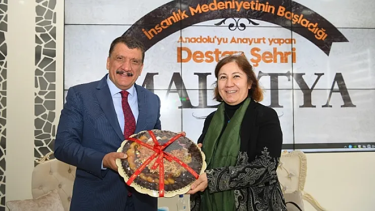 AK Parti Çevre, Şehir ve Kültür Başkan Yardımcısı Kurt, Başkan Gürkan'ı ziyaret etti