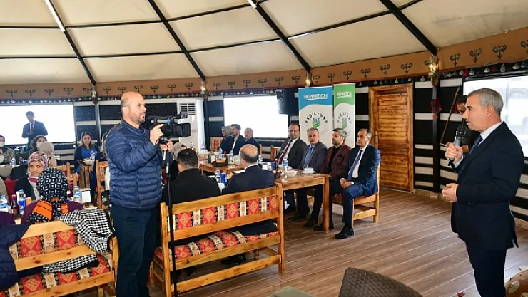 Başkan Çınar: Kahraman sağlık ordumuzla her zaman gurur duyuyoruz