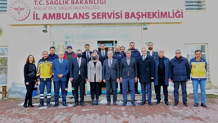 Başkan Güder'den sağlık çalışanlarına anlamlı ziyaret