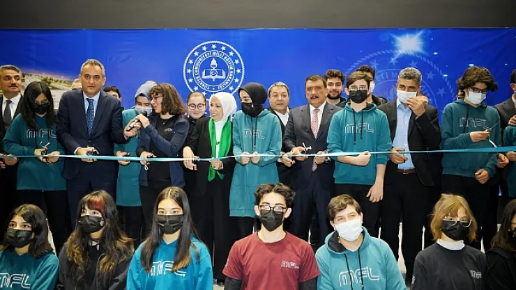 Başkan Gürkan, Erman Ilıcak Fen Lisesi açılışına katıldı