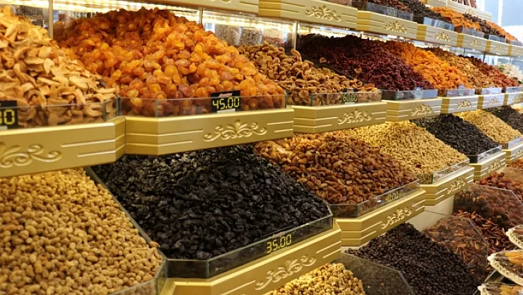 Kayısı da Şubat ihracatı ile 28 milyon 840 bin dolar gelir sağlandı