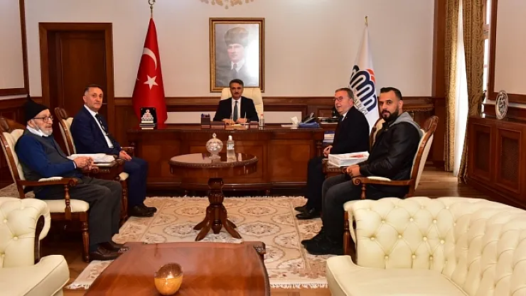 Malatya'da bağış yapan hayırseverlere madalya verildi