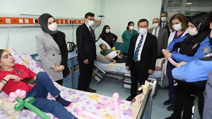 Serebral Palsi hastası kardeşlere moral ziyareti