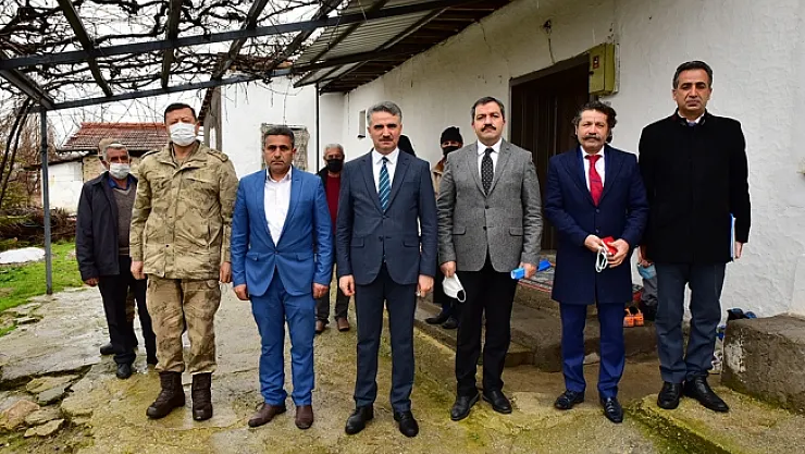 Vali Baruş, Toygar ve Boran mahalle muhtarlarını ziyaret etti