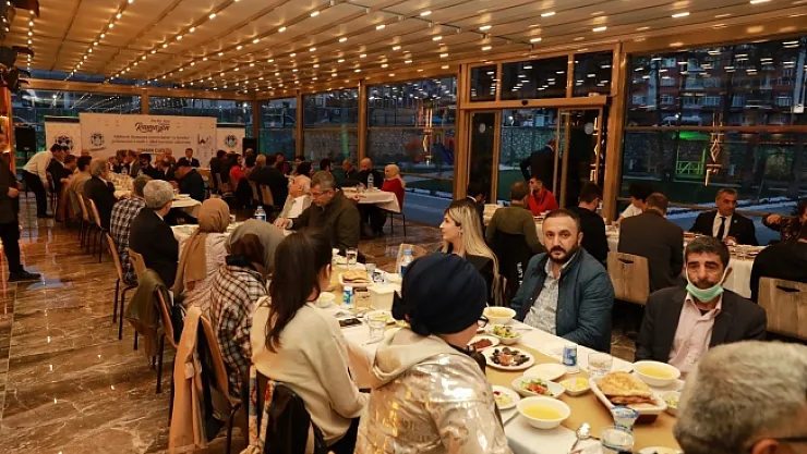 Başkan Güder, basın mensuplarıyla iftarda biraya geldi