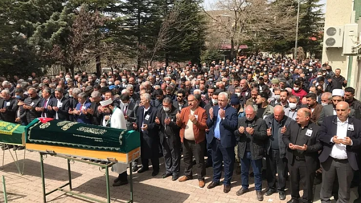 Belediye Meclis üyesi Akşahin son yolculuğuna uğurlandı