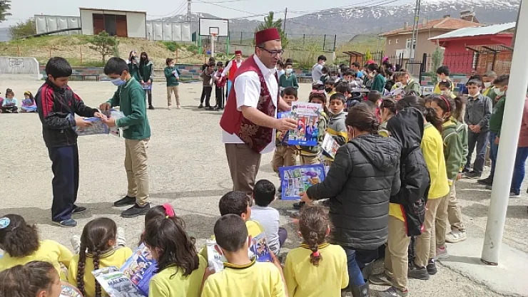 Büyükşehir Belediye  Tiyatrosu'ndan Ramazan Ayına özel ilçe etkinlikleri