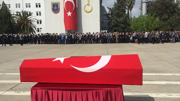 Kaza şehitleri gözyaşları arasında memleketlerine uğurlandı