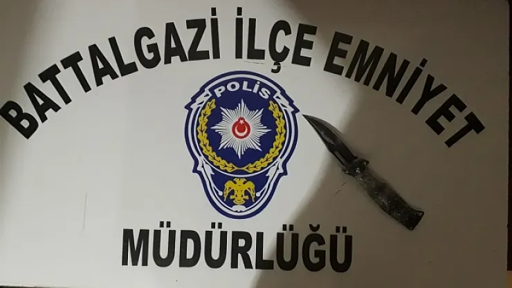 Malatya'da çeşitli suçlardan gözaltına alınan 5 kişi tutuklandı