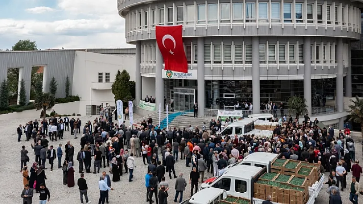 Büyükşehir Belediyesi'nden çiftçilere büyük destek