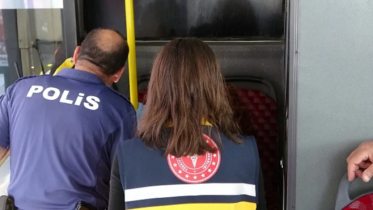 Halk otobüsündeki uyku krizi ekipleri seferber ettirdi