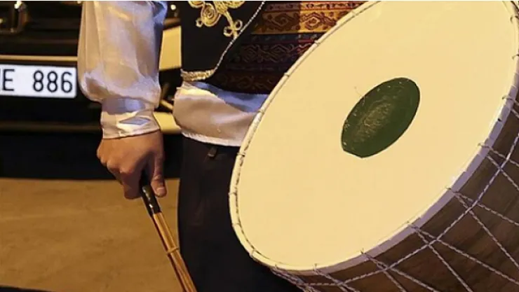 Malatya'da apartman kapılarını işaretleyen 2 zanlı yakalandı