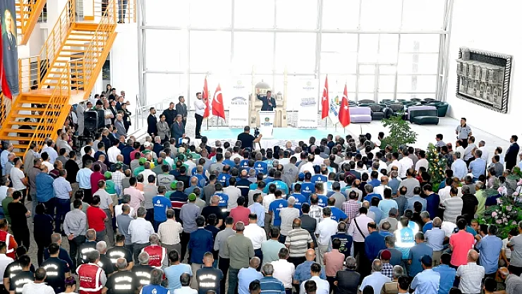 Başkan Gürkan belediye personelleri ile bir araya geldi