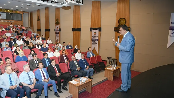 Büyükşehir Belediyesi Hizmet İçi Eğitim Seminerleri devam ediyor