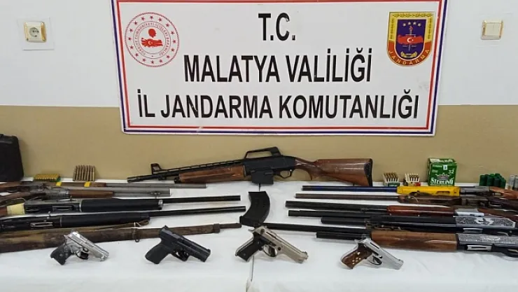 Jandarmadan silah operasyonu