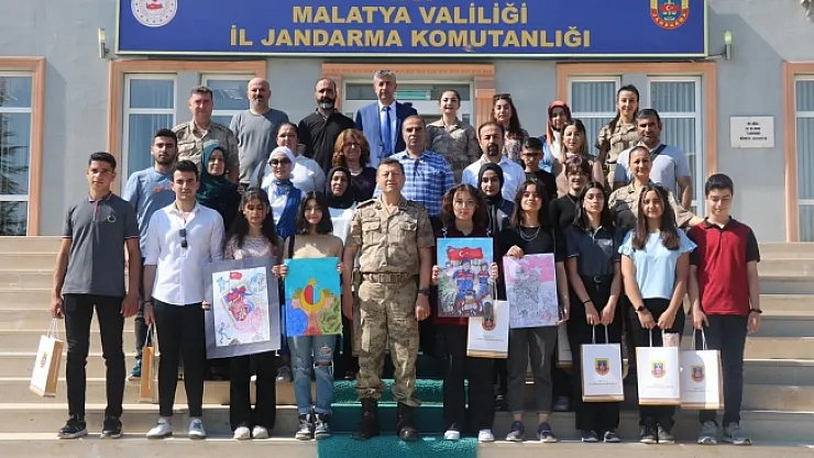 Jandarmayı anlatıp ödül kazandılar