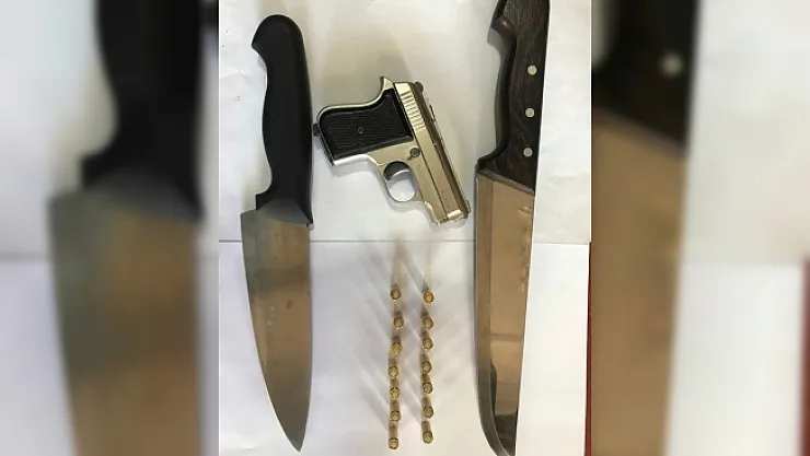 Kasten yaralama ile ikamet kurşunlamaya 4 tutuklama