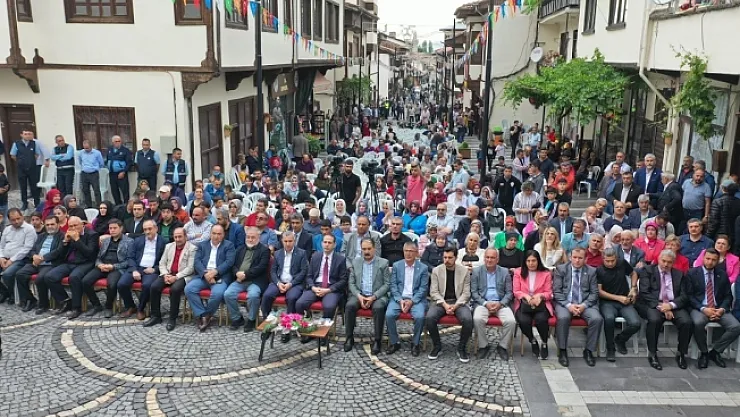 Kiraz festivali etkinlikleri dolu dolu geçiyor
