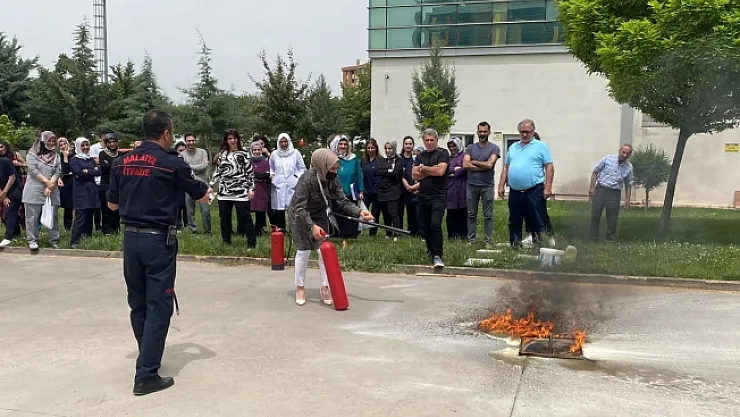 Malatya Büyükşehir Belediyesi İtfaiye Dairesi Eğitimlerine devam ediyor