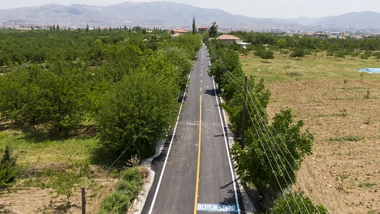 Topsöğüt Mahallesi Fatih Caddesindeki asfalt çalışmaları tamamlandı