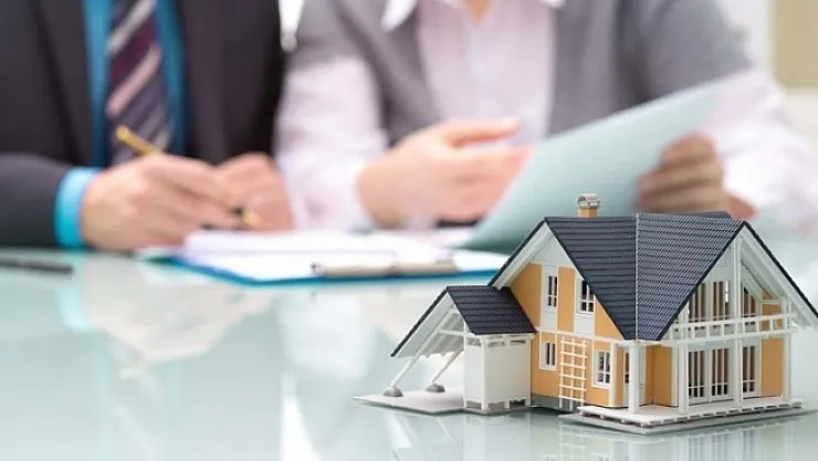 Yasal düzenleme geldi...Emlak fiyatlarındaki balon patlıyor!