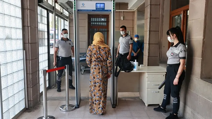 Bakan Koca açıkladı! Hastanelere yeni güvenlik sistemi...