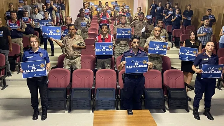 Jandarmadan kadına yönelik şiddete karşı bilgilendirme