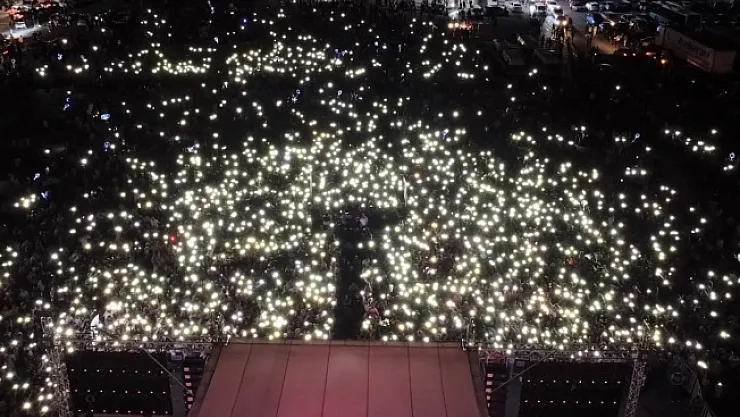 Manuş Baba Malatya'yı salladı