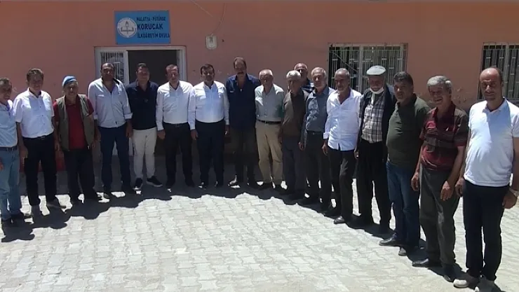 Sülük, mahallelilerle bir araya geldi