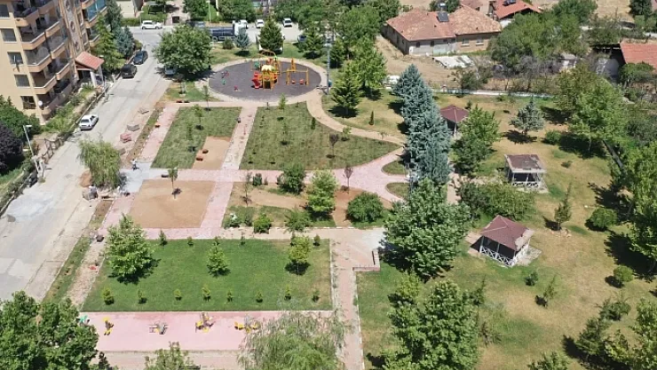Yeşilyurt'ta sosyal yaşam alanları düzenleme çalışmaları sürüyor