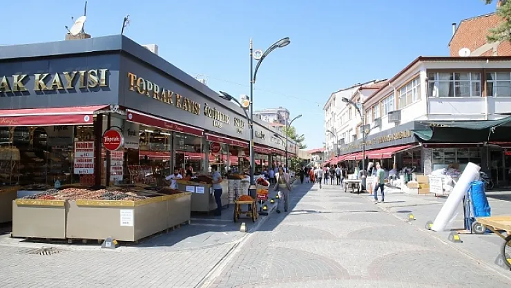 Battalgazi'deki Prestij Sokaktan esnaf da müşteri de memnun